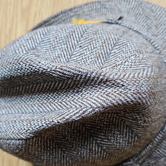 Vintage Stetson Wool Hat Fedora Mens Unisex size 7 Grey Authentic Yellow Feather - Picture 6 of 10